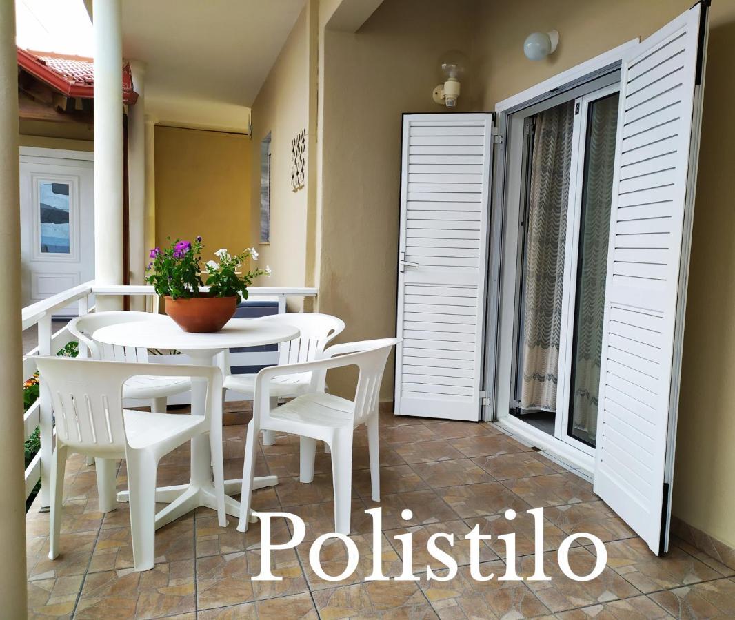 Polistilo Spiti Polychrono